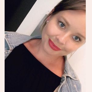 Meet your Posher, Riley